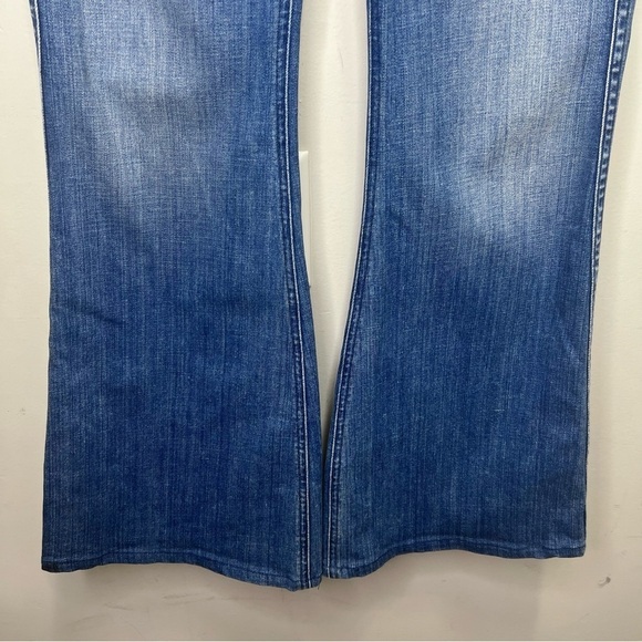 Rich + Skinny Flare Leg Jeans Medium Wash Size 28 - Picture 7 of 15